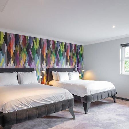 Village Hotel Chester St David'S 에위로 외부 사진